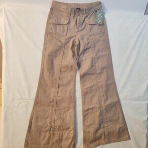NEW H&M Divided Jeans Womens US 2, CA 2  Beige High Rise Flare Leg Denim